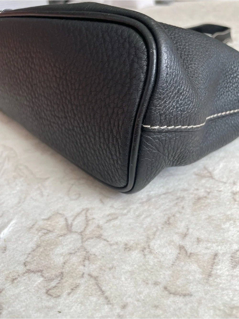 Vintage Burberrys “Buckle” Tote in soft pebbled calfskin leather